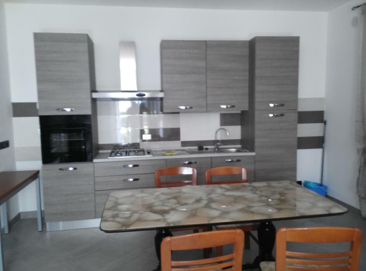 Affittacamere Di Paola Lugagnano Exterior foto