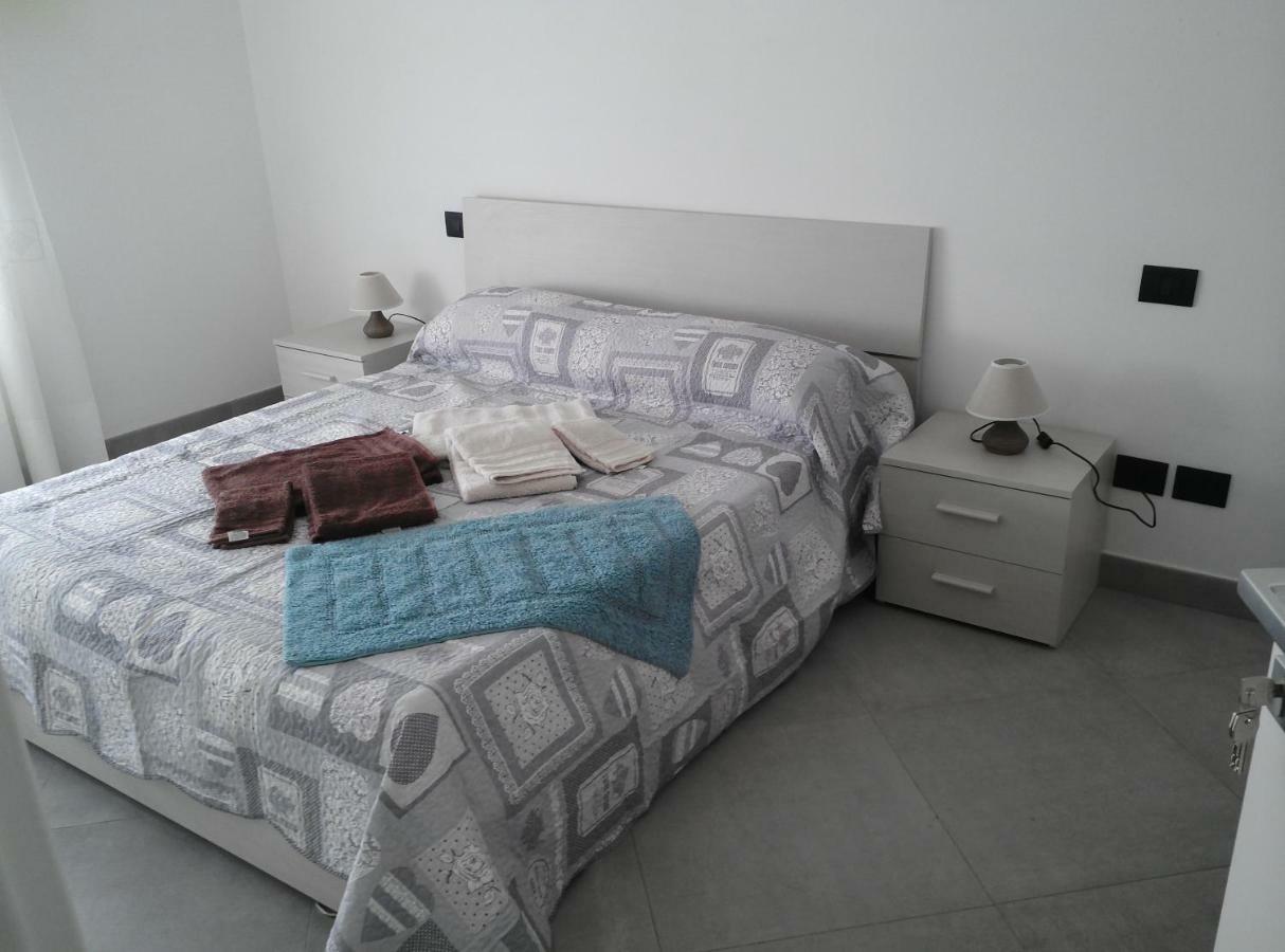 Affittacamere Di Paola Lugagnano Exterior foto