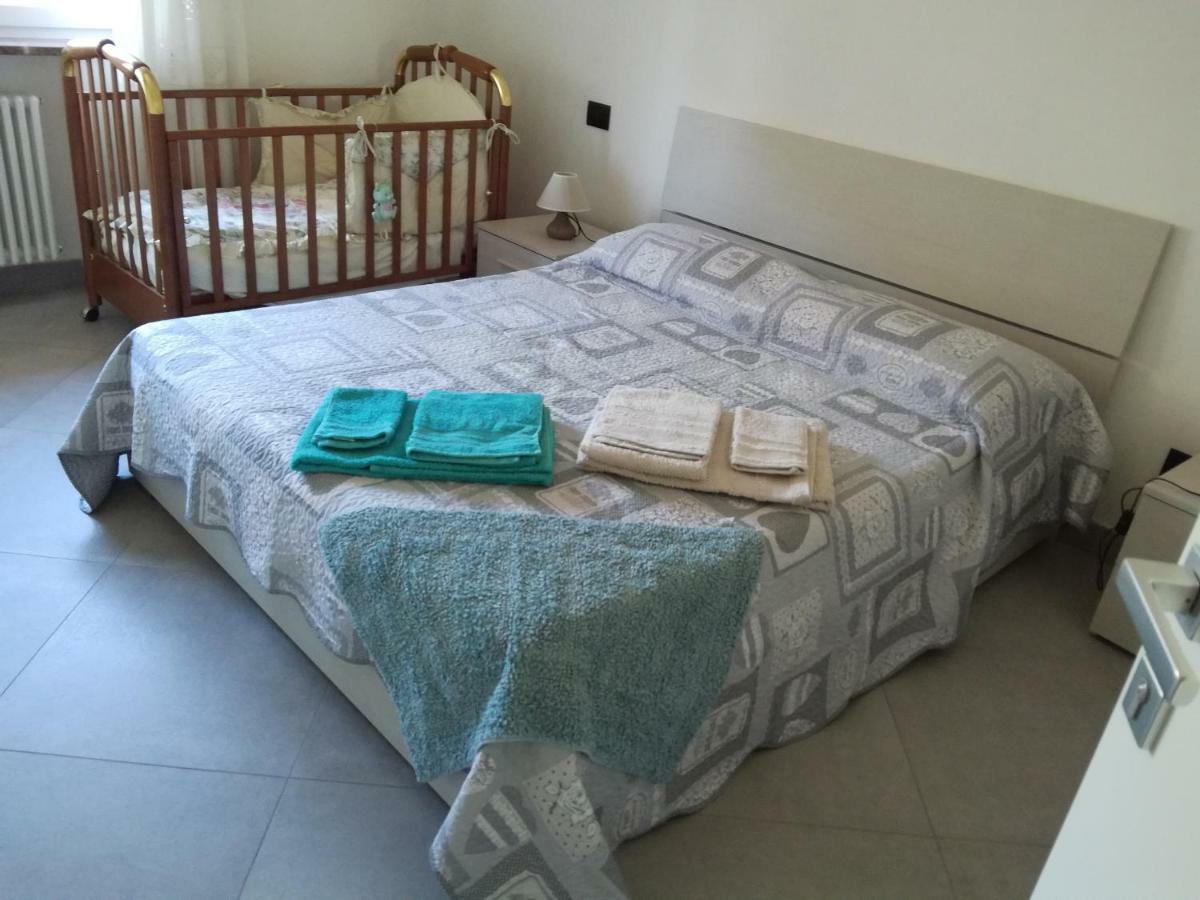 Affittacamere Di Paola Lugagnano Exterior foto